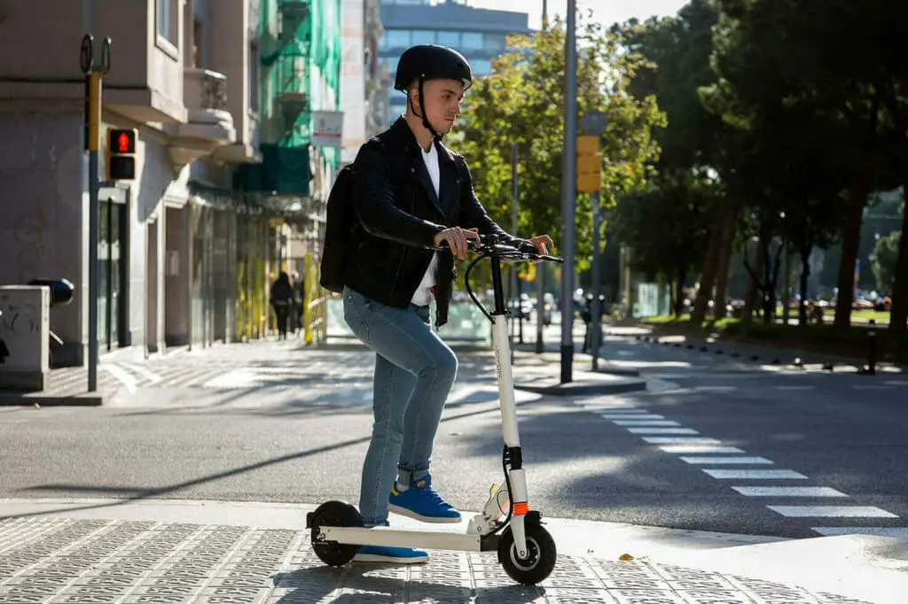 JOYOR X5S Electric Scooter 1 1024x682 1