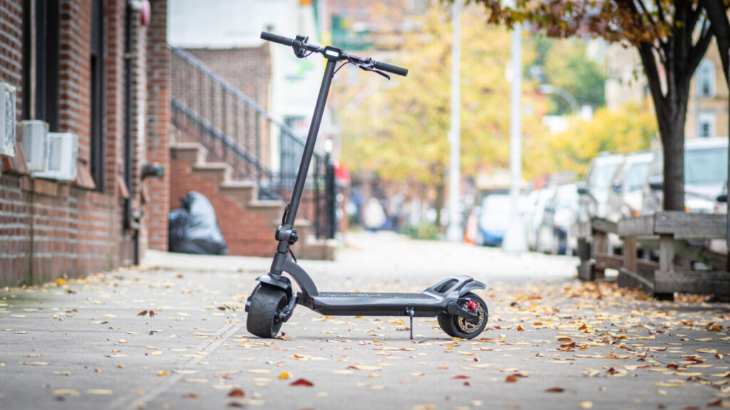How much does an electric scooters costs
